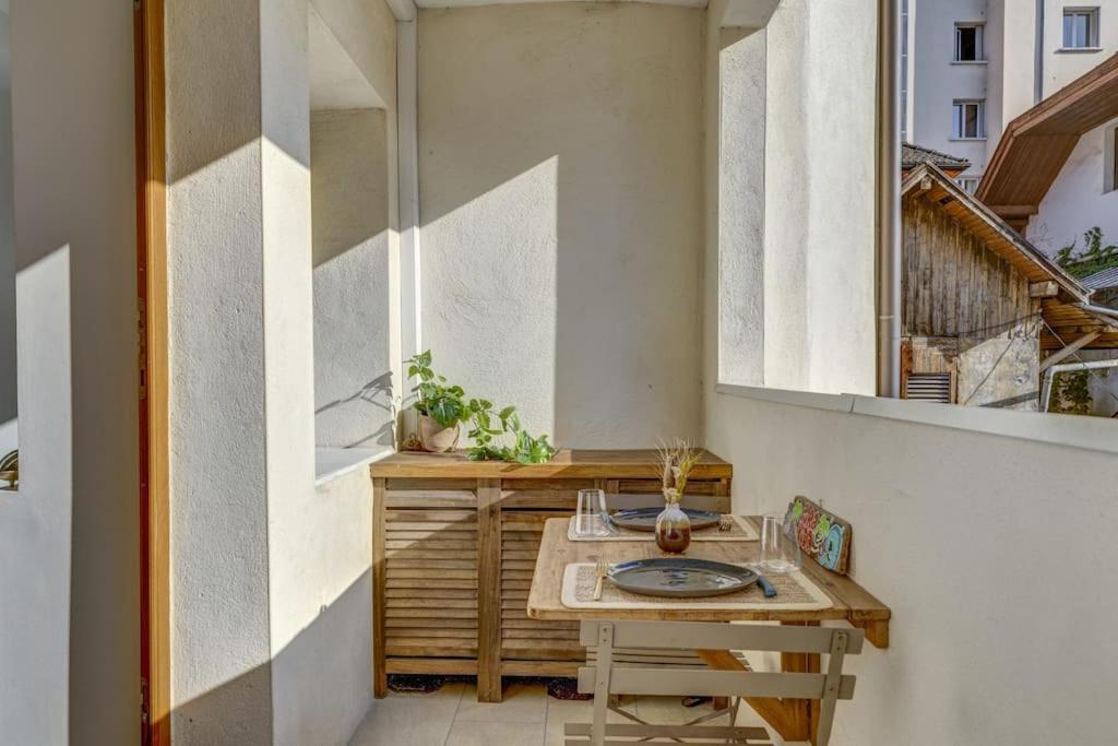 Apartamento Le Pura Vida, Hyper Centre Terrasse + Parking Annecy Exterior foto