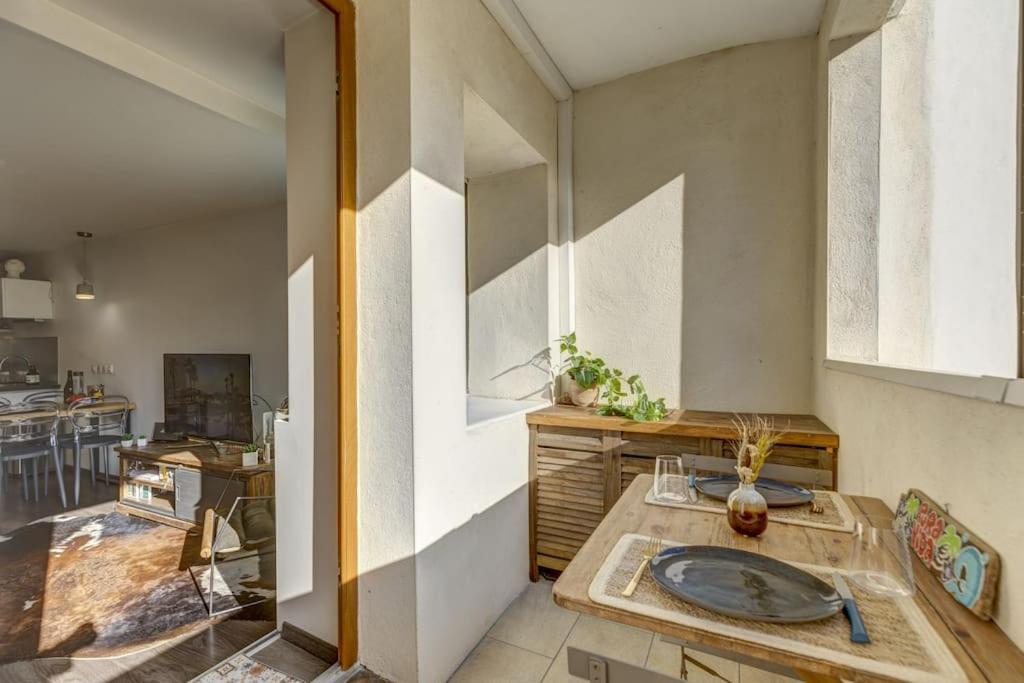 Apartamento Le Pura Vida, Hyper Centre Terrasse + Parking Annecy Exterior foto